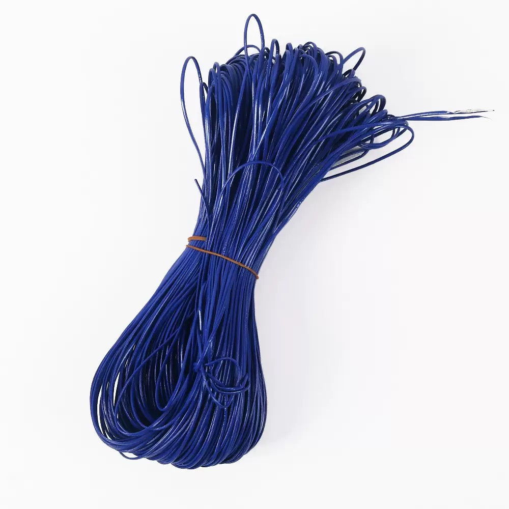 Flat shiny leather cord.