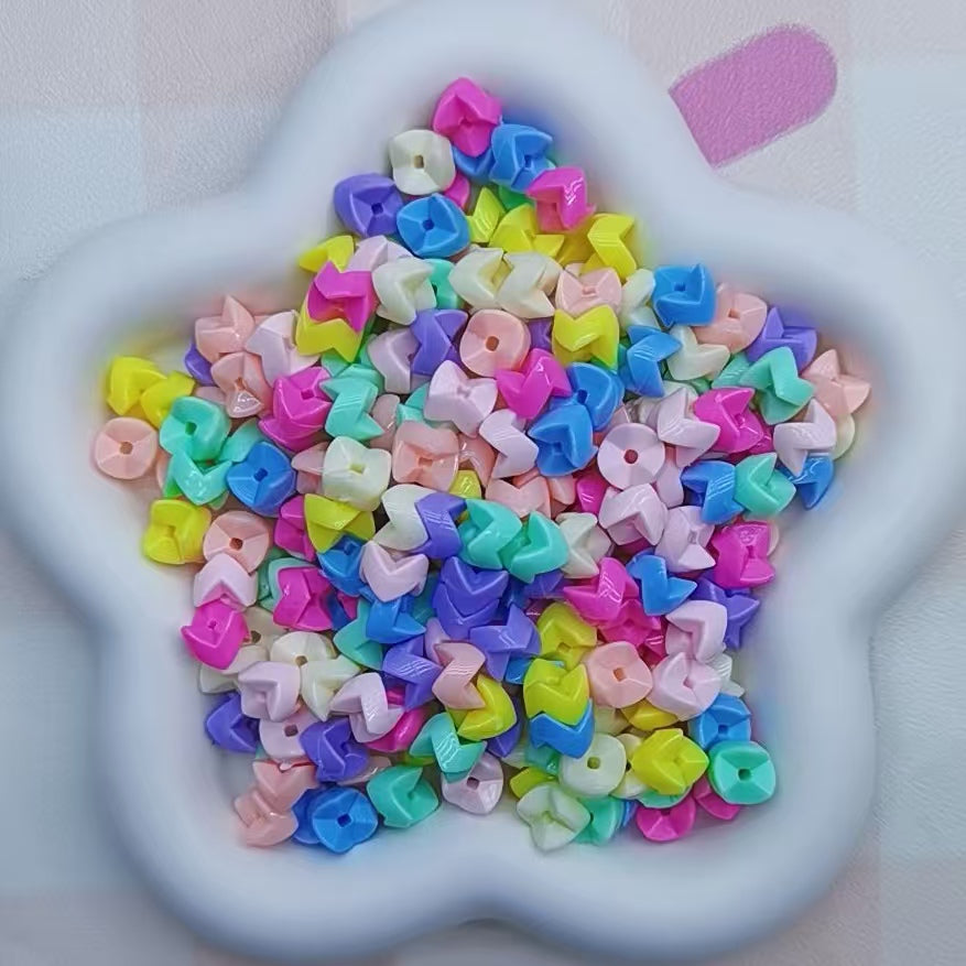 Self selected plastic beads
