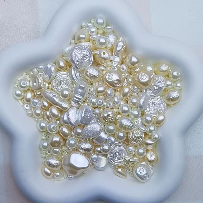 Self selected plastic beads