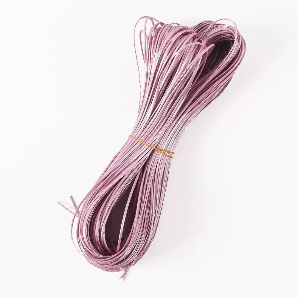 Flat shiny leather cord.